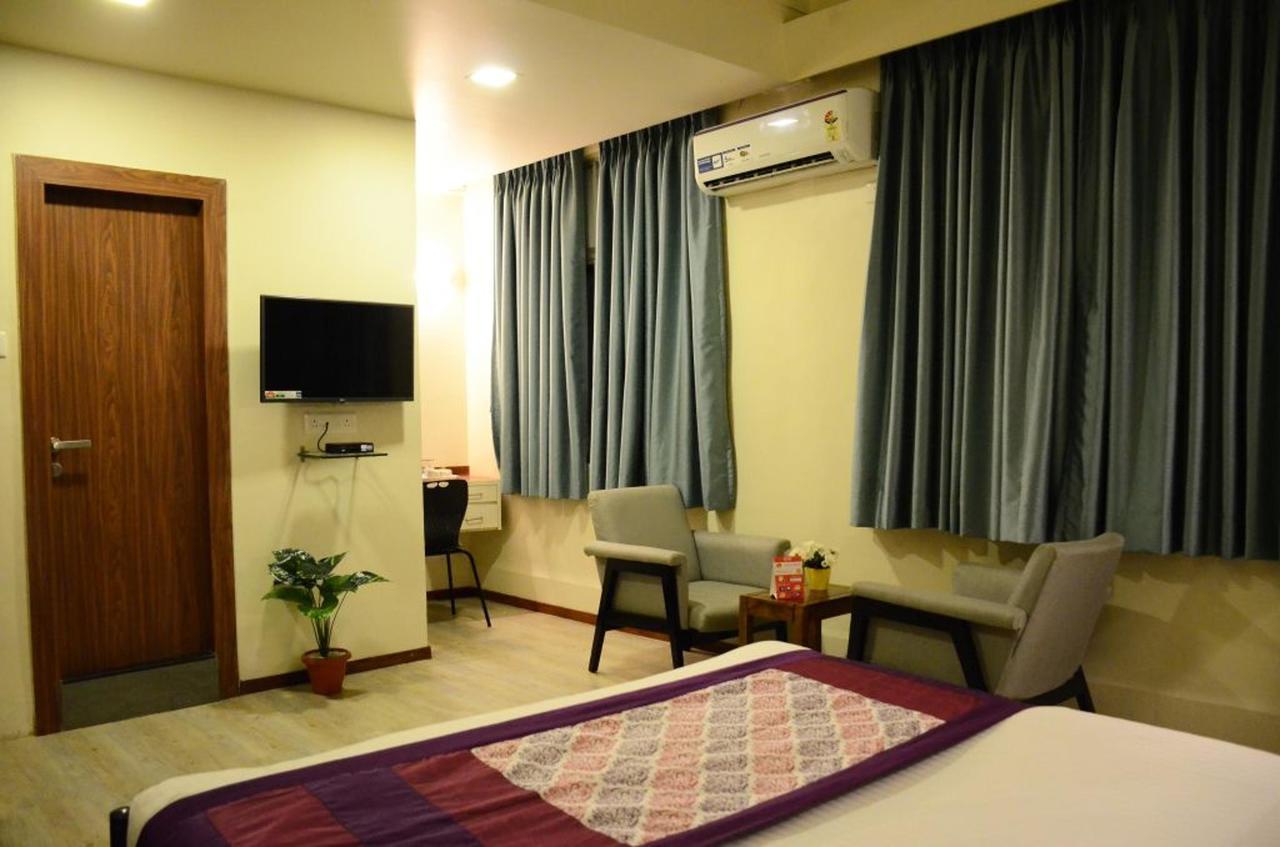 Oyo 6429 Hotel Pearl Pune Exteriör bild